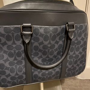 Coach Unisex Messenger/tote bag. With removable adjustable canvas strap.